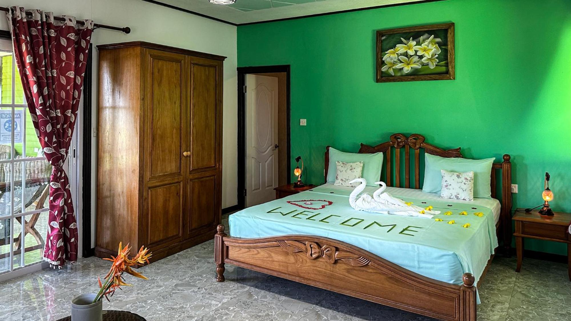 Villa Hortensia La Digue Exterior photo